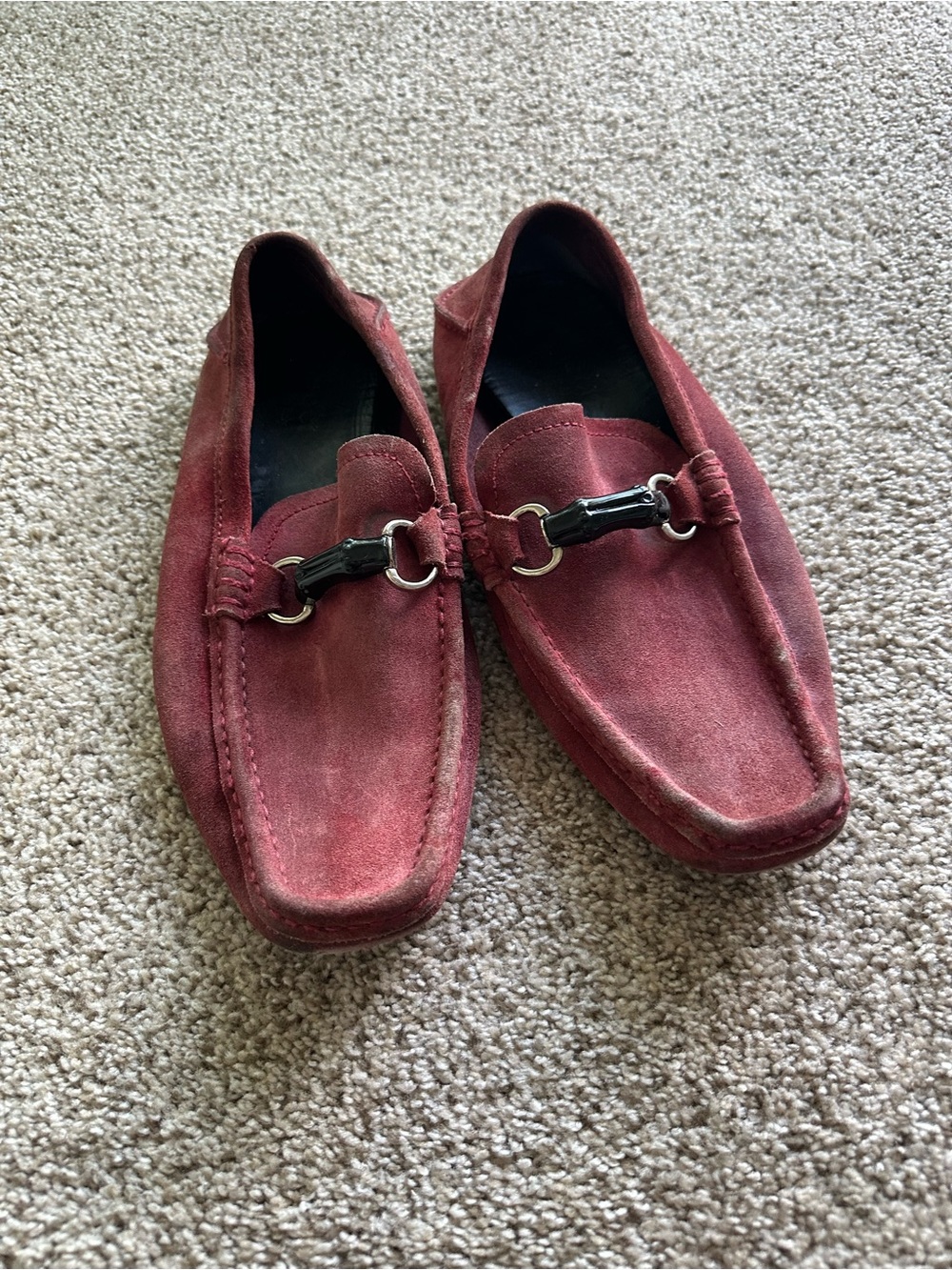 Gucci Horsebit Burgundy Suede Slip-On Loafers Mens 9G EU 43 Model 194312